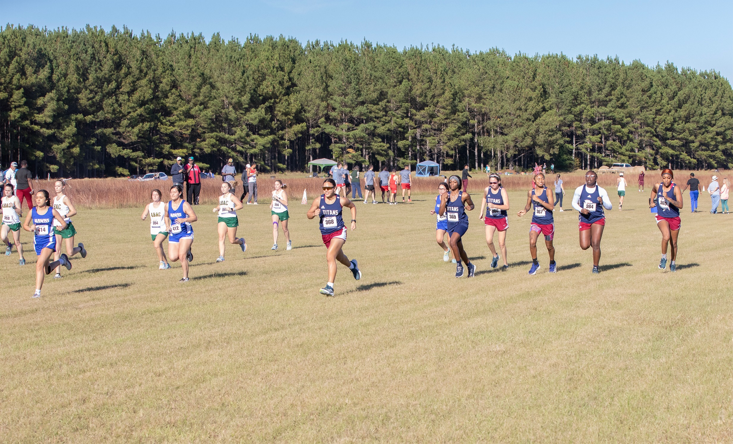 CGTC Women's XC team at start of GCAA Conference meet